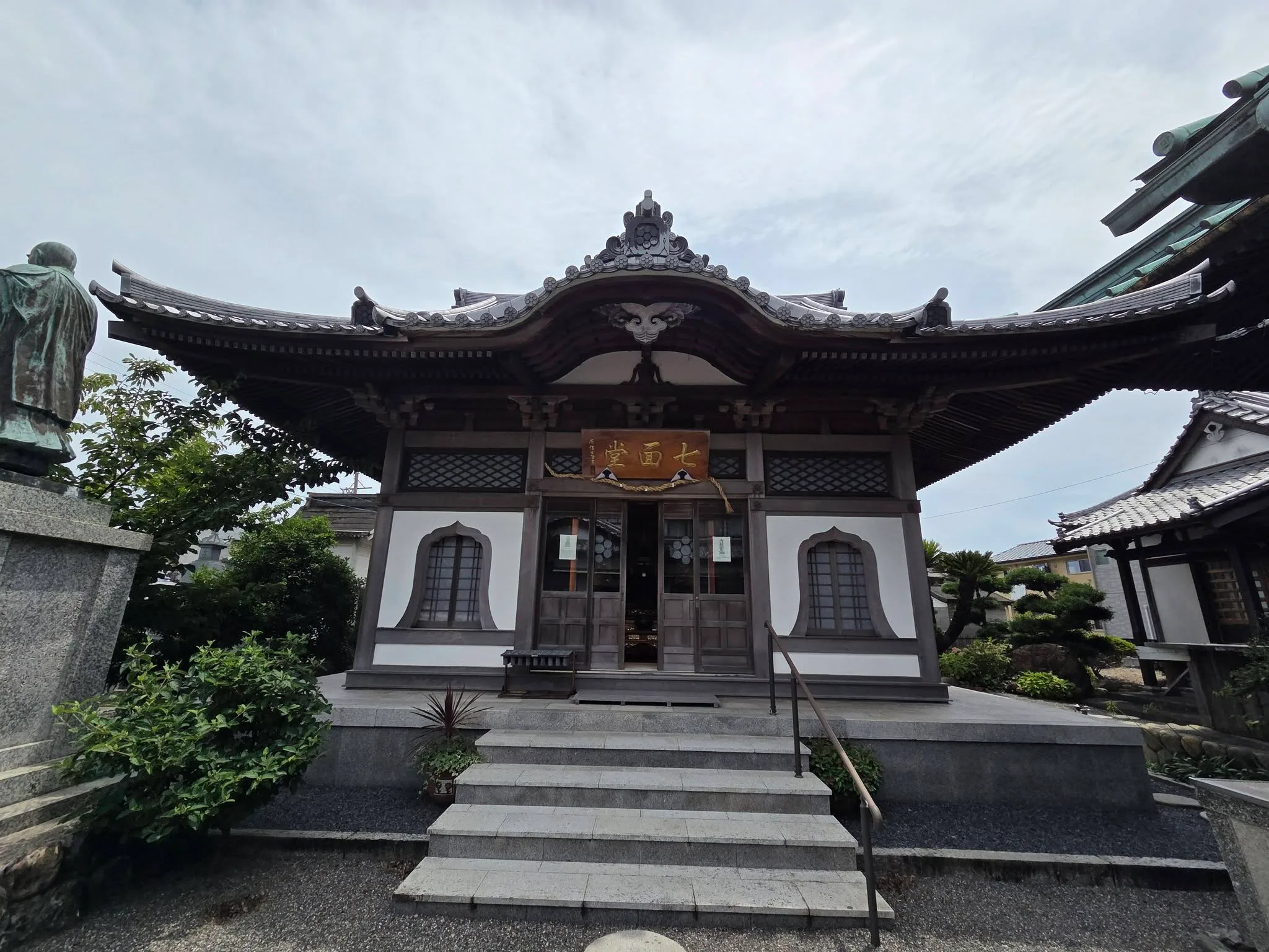 本性寺七面堂