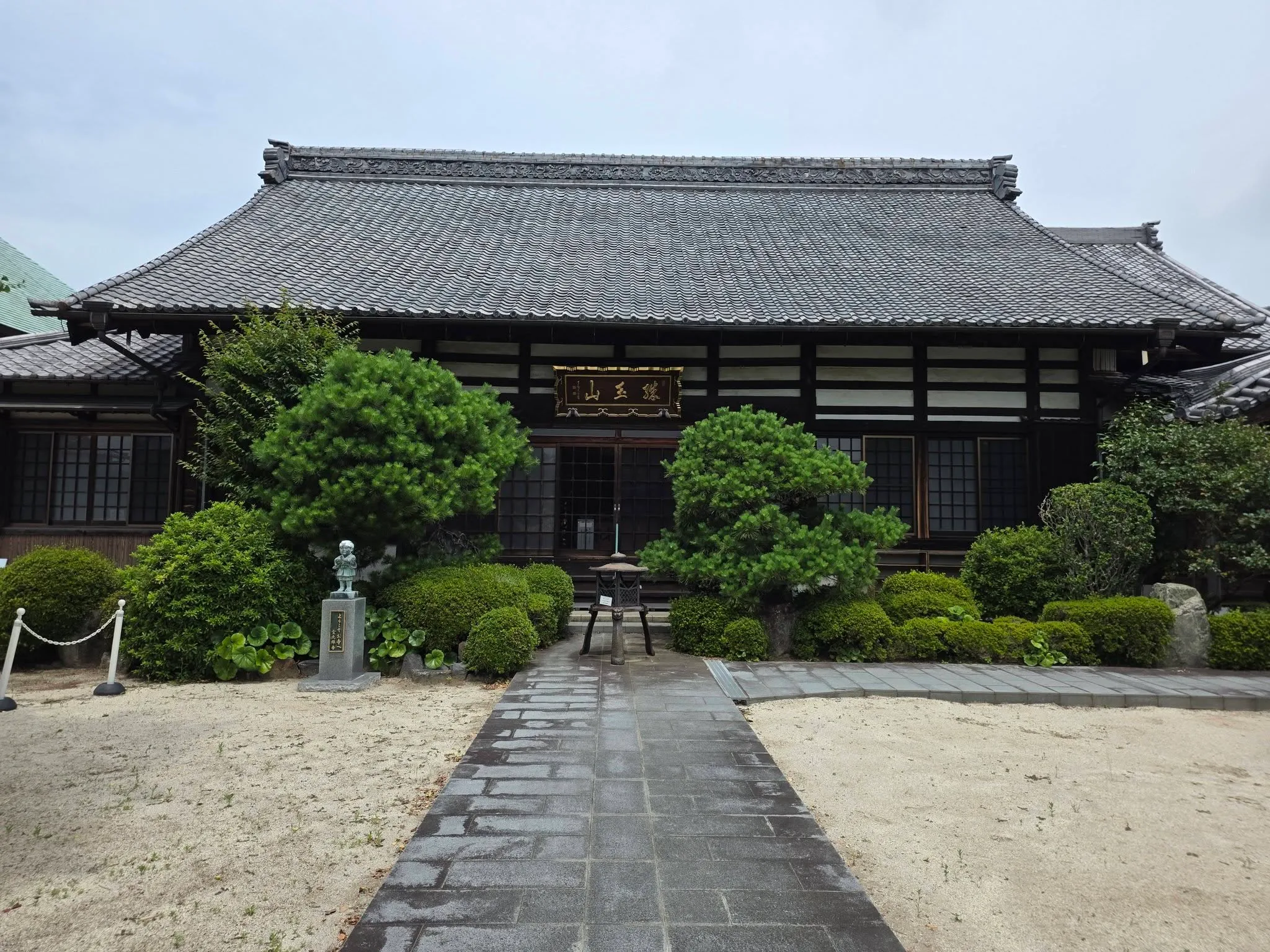 見付宣光寺の伽藍